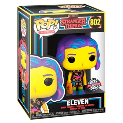 Funko POP! Stranger Things Eleven in Mall Outfit Black Light Exclusivo 802