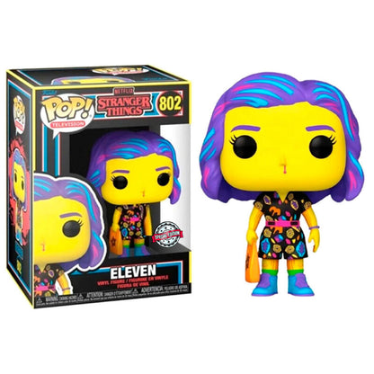 Funko POP! Stranger Things Eleven in Mall Outfit Black Light Exclusivo 802