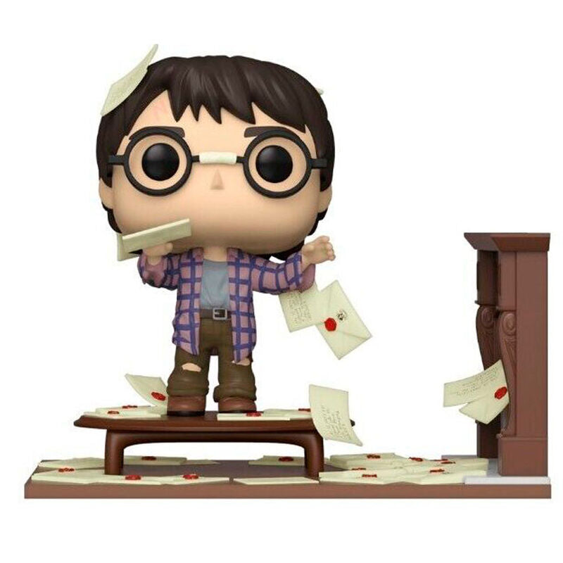 Funko POP! Deluxe Harry Potter Anniversary Harry Potter with Hogwarts Letters Exclusivo 136