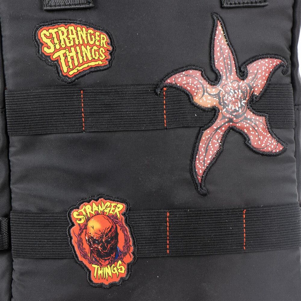 Mochila Stranger Things 27cm Poliéster - Diseño Oficial